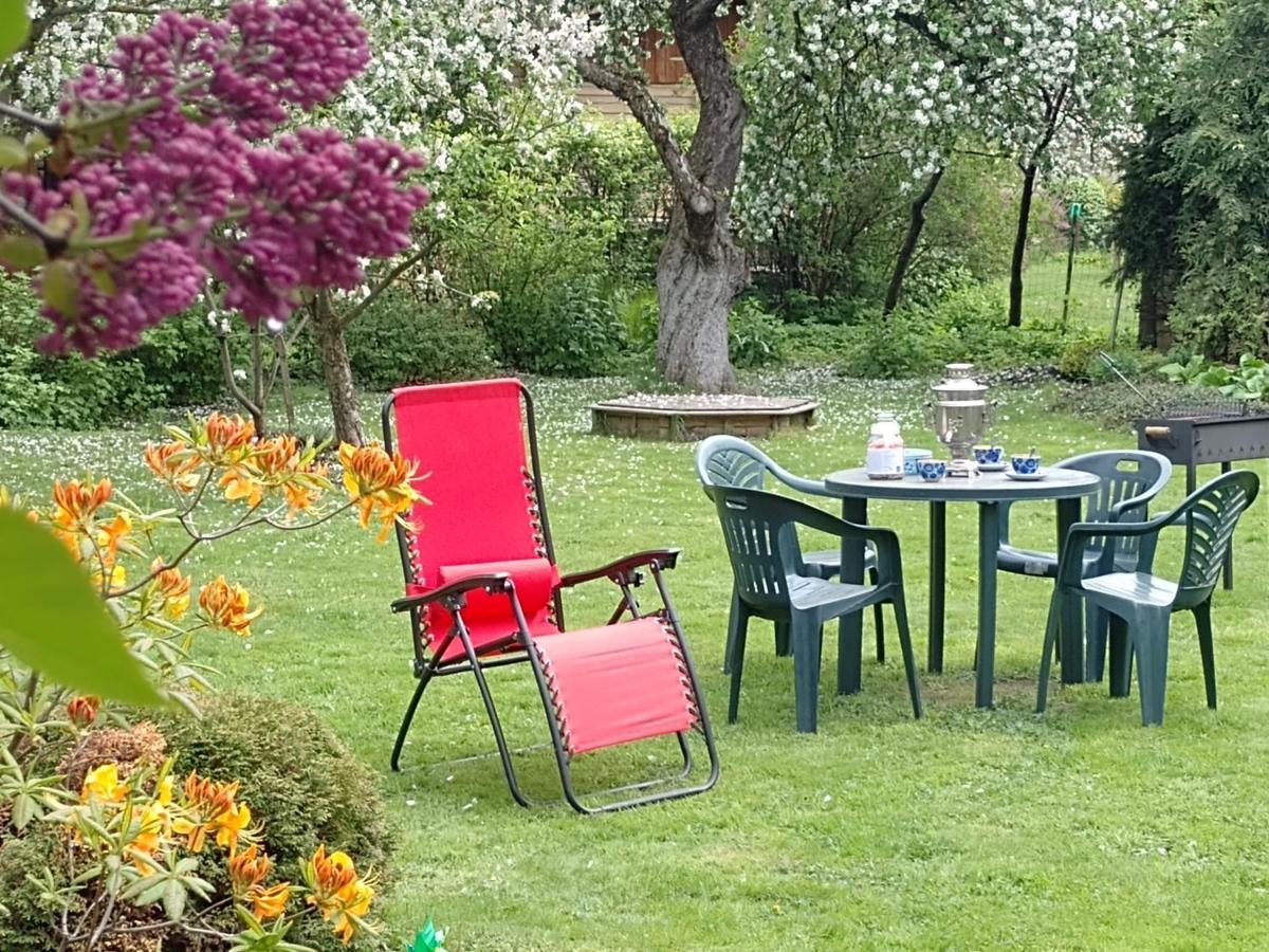 House, Garden & Sauna. Free Parking. Train Stop-200 M. Sea-1 Km. Jurmala Exterior photo