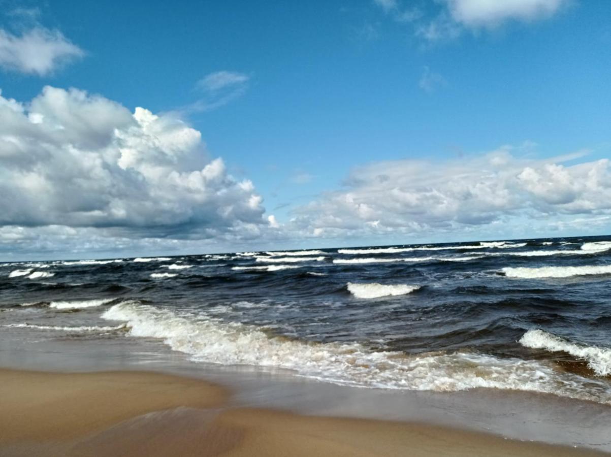 House, Garden & Sauna. Free Parking. Train Stop-200 M. Sea-1 Km. Jurmala Exterior photo